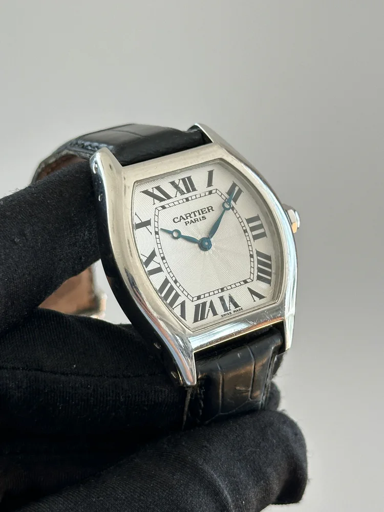 Cartier Tortue Certified Collection Privée 2518C Platinum